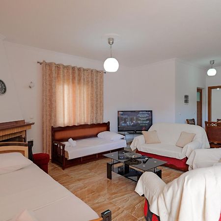 Guesthouse Moonlight Downtown 사밀 외부 사진