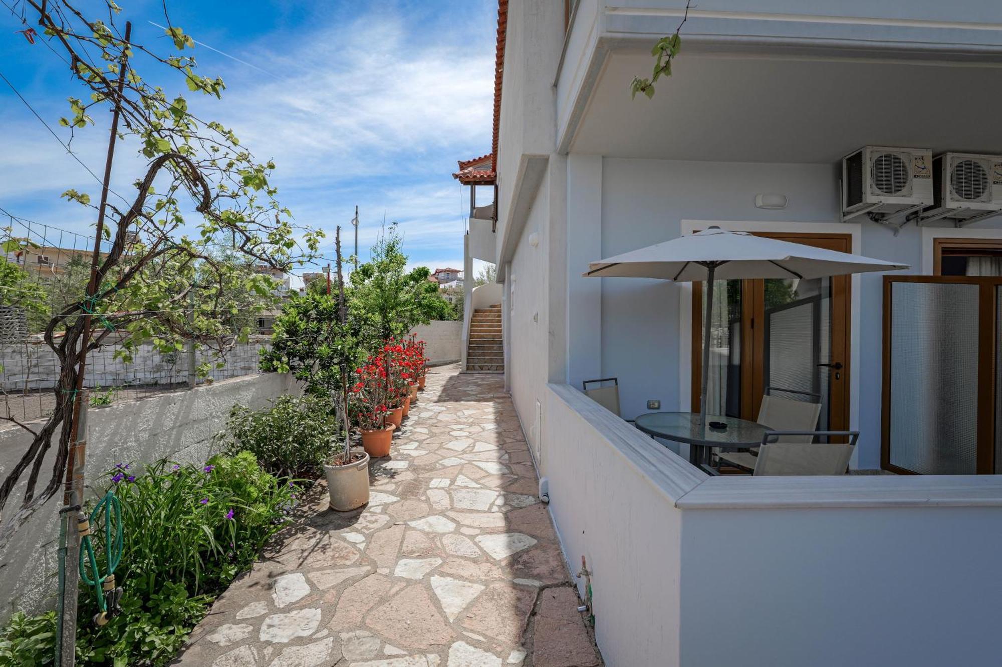 Guesthouse Moonlight Downtown 사밀 외부 사진