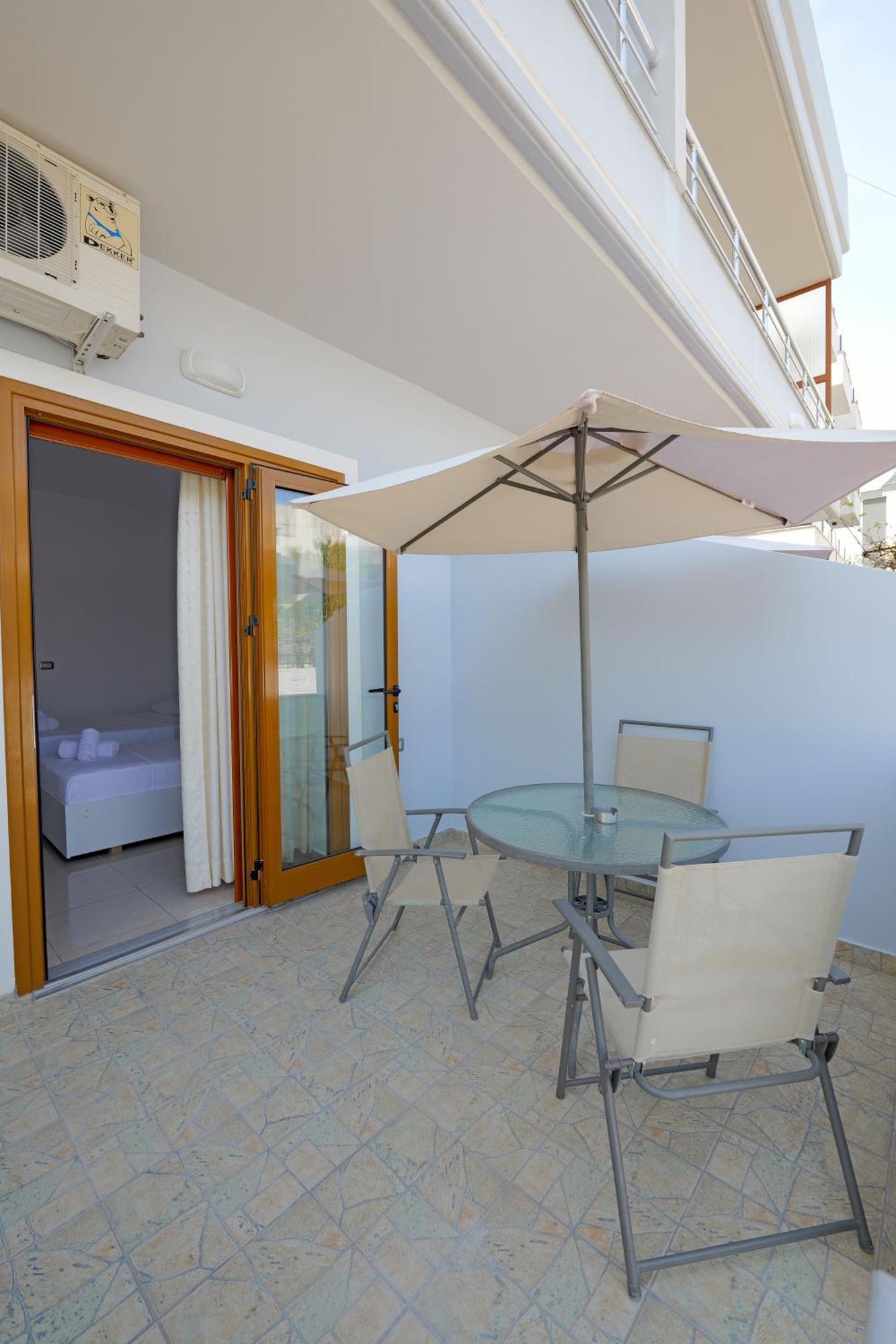 Guesthouse Moonlight Downtown 사밀 외부 사진